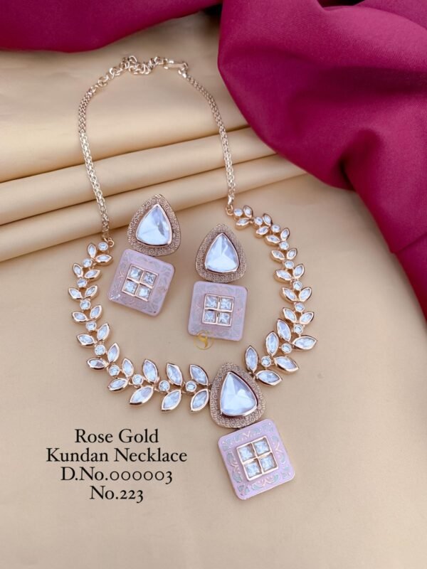 Rose Gold Kundan Necklace - Image 3