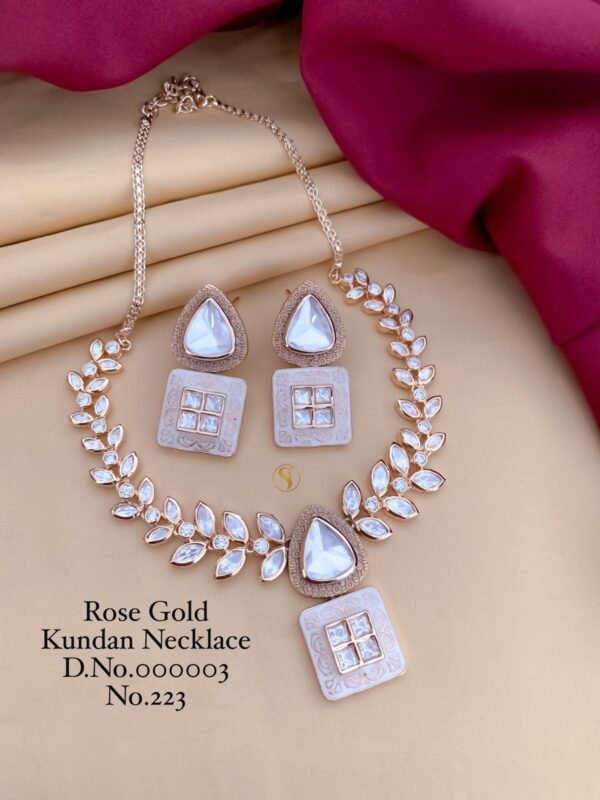 Rose Gold Kundan Necklace - Image 2
